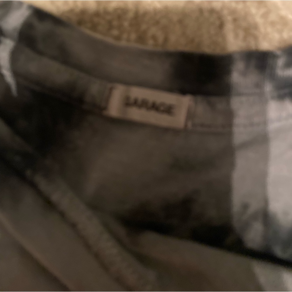 Sorry the photo with the brand is blurry